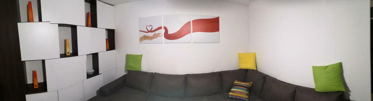 Centrum Apartman Leyla Bardejov Exteriör bild